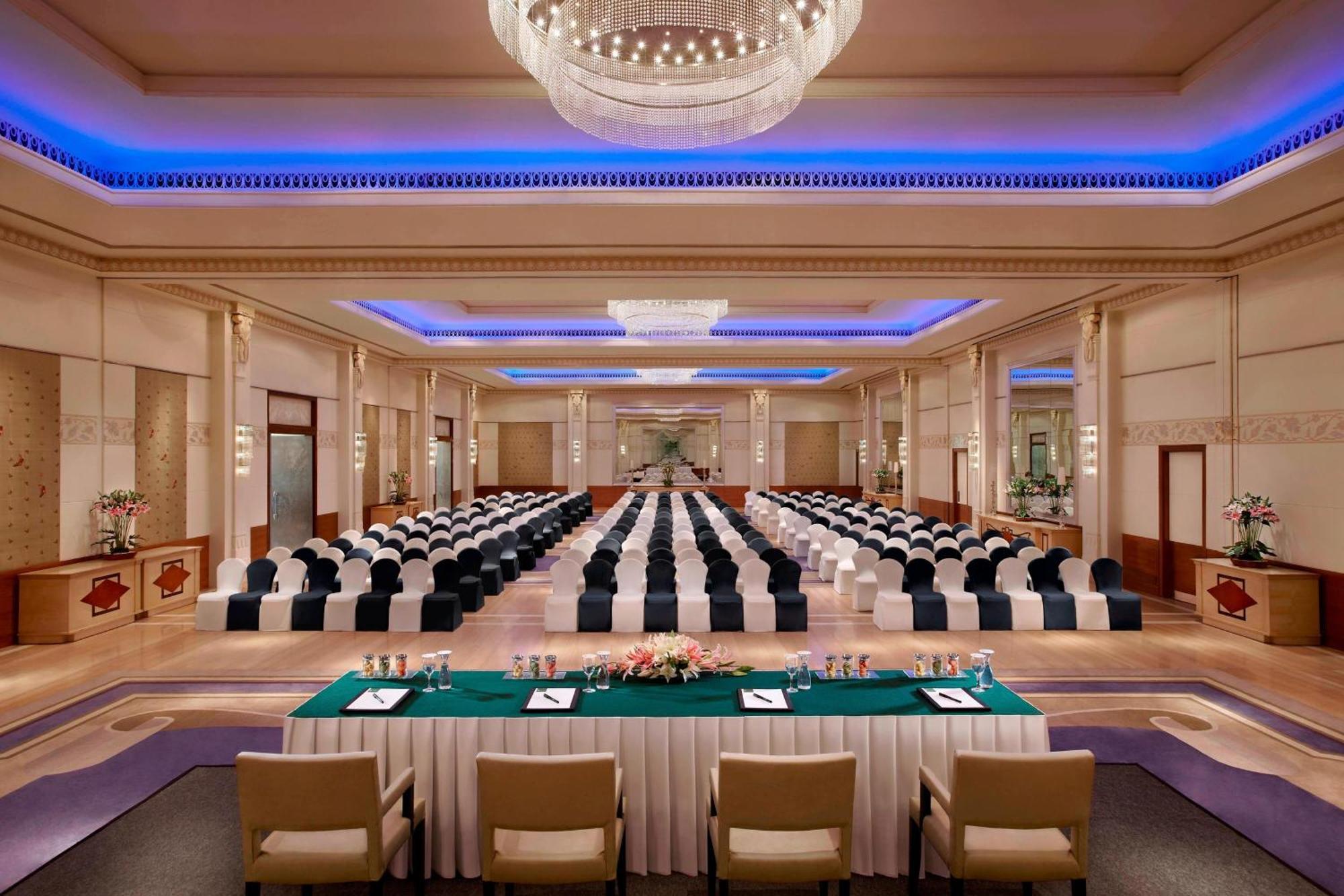 होटल Itc Gardenia, A Luxury Collection Hotel, Bangalore