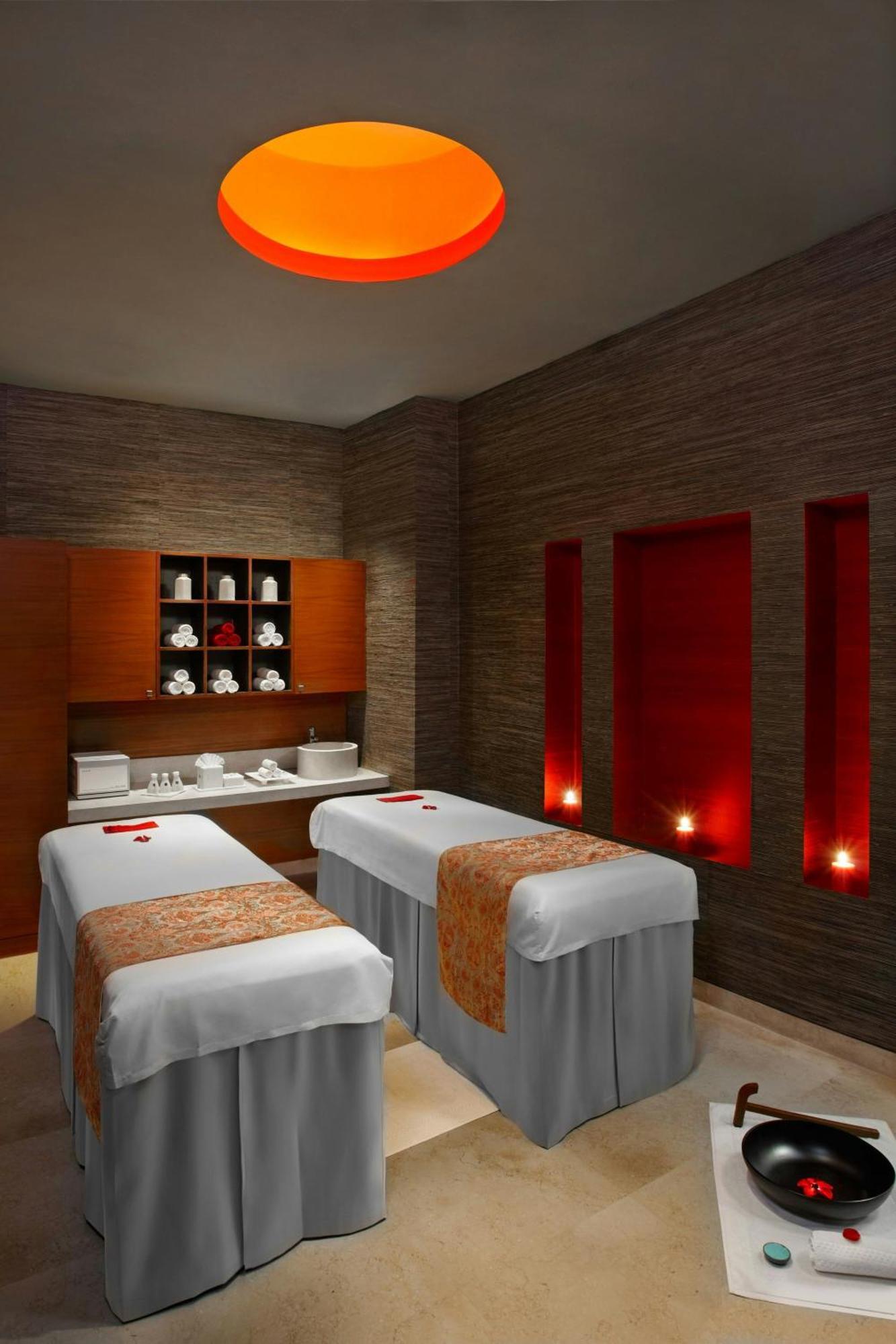 Itc Gardenia，豪华精选酒店，班加罗尔